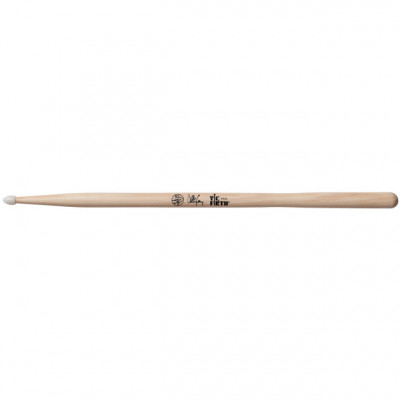 Барабанные палочки орех VIC FIRTH SDC N