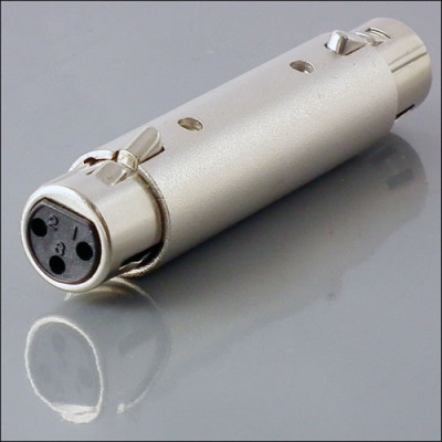 VIRTUOZO 09054 Адаптер переходник XLR3F=XLR3F хром, пакет розничный, опт 5 шт VIRTUOZO 09054 Адаптер переходник XLR3F=XLR3F хром, пакет розничный, опт 5 шт