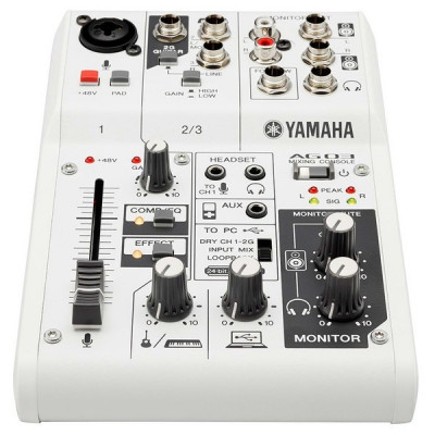 Микшерный пульт YAMAHA AG03DM305 Микшерный пульт YAMAHA AG03DM305