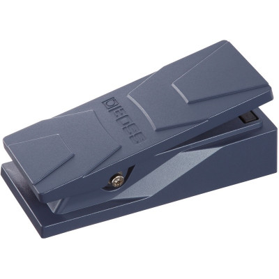 BOSS EV-30 педаль экспрессии BOSS EV-30 педаль экспрессии