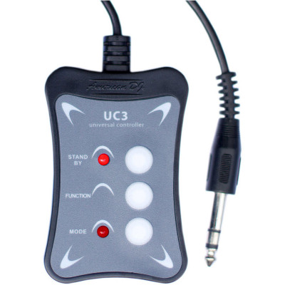 American DJ UC3 Basic controller Пульт управления световыми приборами, длина каб.: 9,75м; вес 0,45к