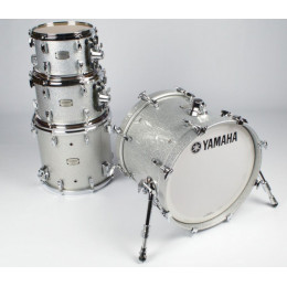 Том YAMAHA AMP4F3 SILVER SPARKLE