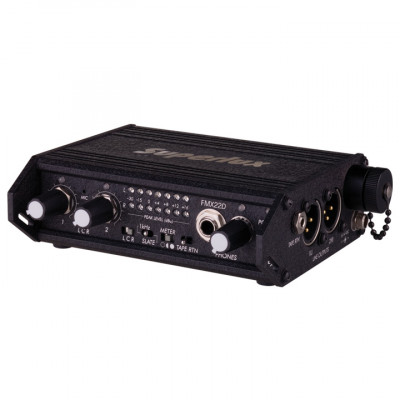 Superlux FMX22D двухканальный микрофонный микшер студийного уровня Superlux FMX22D двухканальный микрофонный микшер студийного уровня